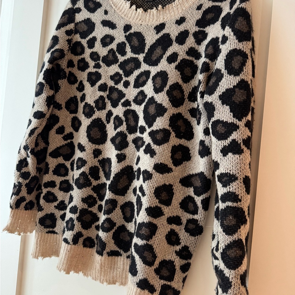 Animal Print Sweater - 100% cashmere by Aqua